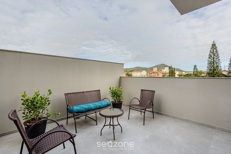 Estudio en cond. frente al mar con piscina PSO0310