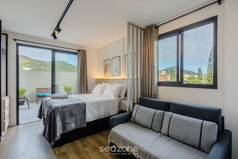 Estudio en cond. frente al mar con piscina PSO0310