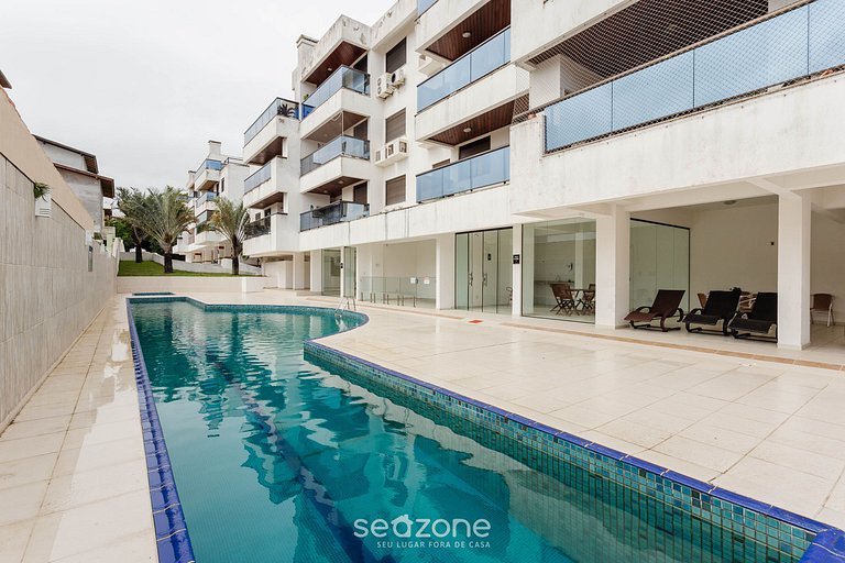 Apto em Cond. c/ Piscina e Acesso às Dunas POS0211