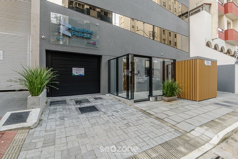 Prédio c/ Aptos Novos a 300m da Praia - EEP