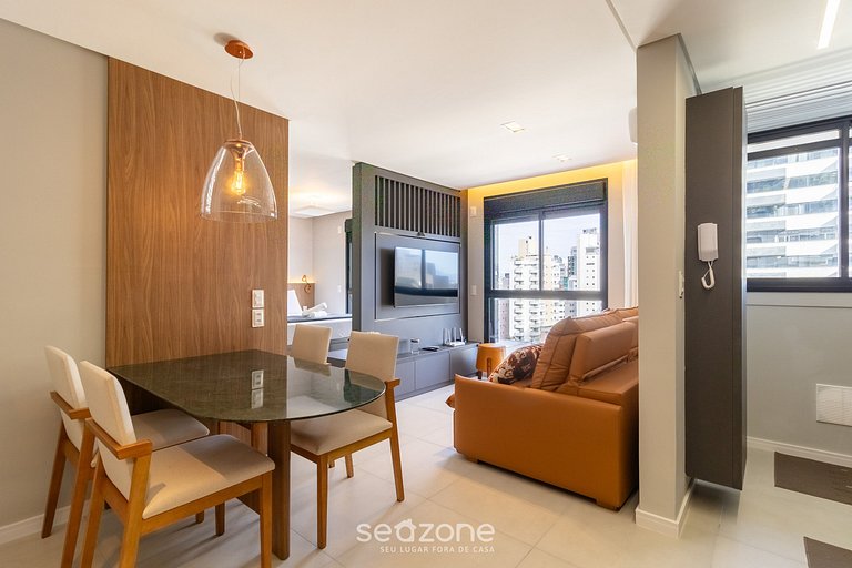 Studio en el Centro de Floripa, 750m Playa ECH0503