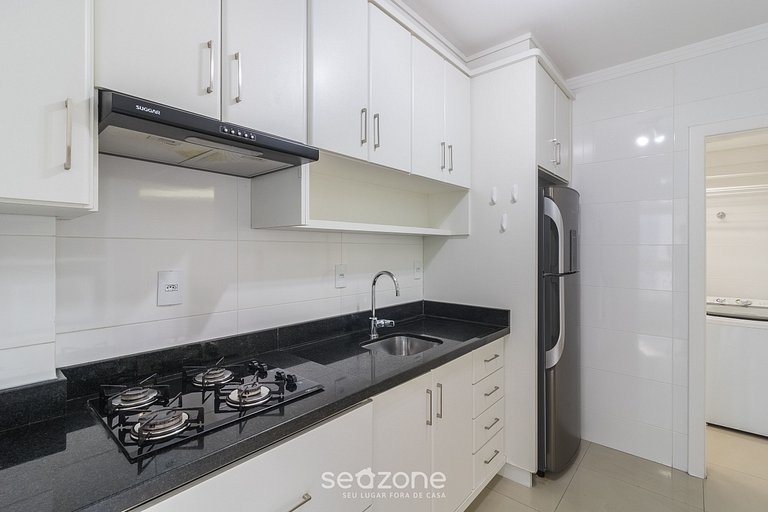 Apto 3 Quartos a 130m da Praia MMP0137