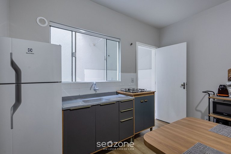 Apto completo en el Centro de Itajaí - CAR0106