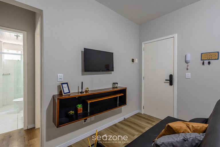 Apto completo en el Centro de Itajaí - CAR0106