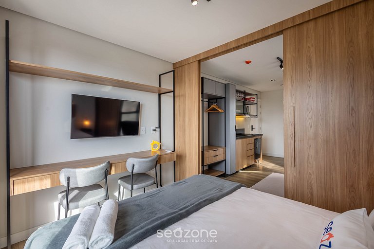 Estudio con Balcón a 50m de la Playa PSO0304