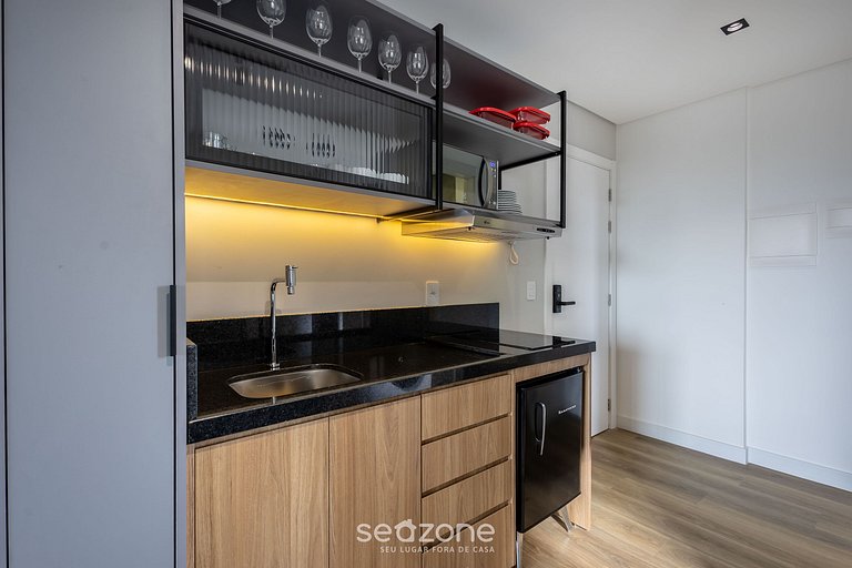 Estudio con Balcón a 50m de la Playa PSO0304