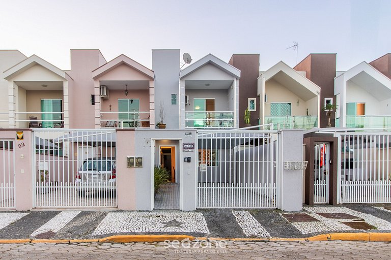 Casa c/ 3 Quartos e Churrasqueira PMC0400