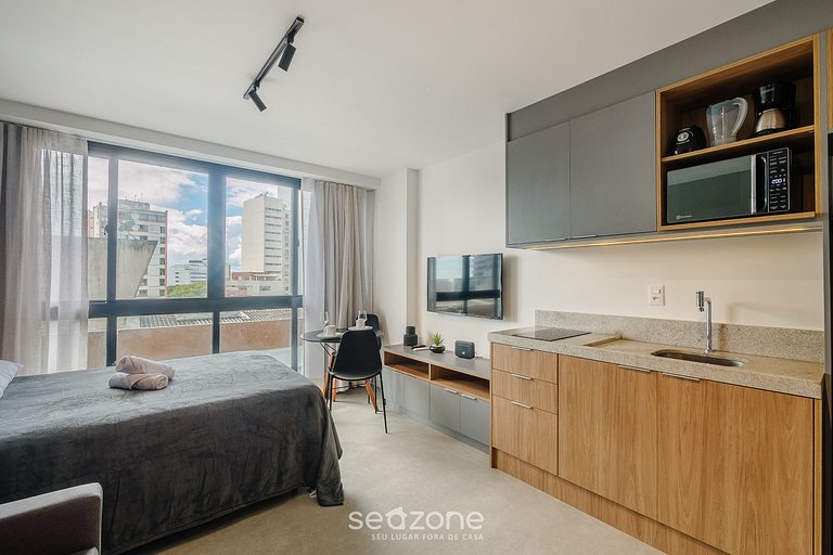 Studio próximo ao mar em cond. c/ piscina LIV0907