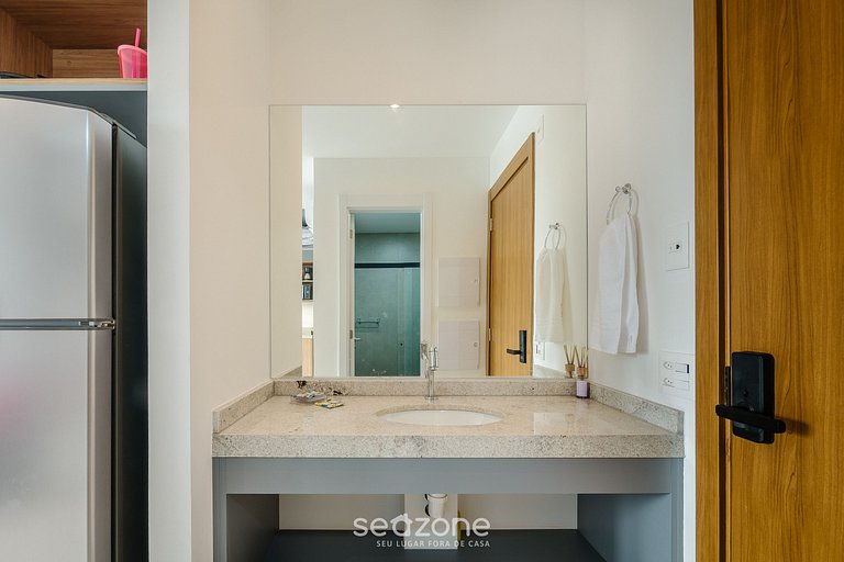 Studio próximo ao mar em cond. c/ piscina LIV0907