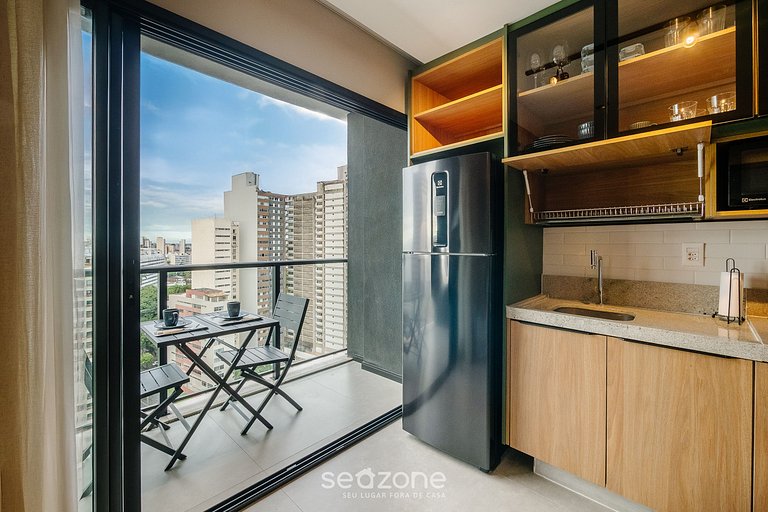 Estudio en Cond. con piscina LIV1605