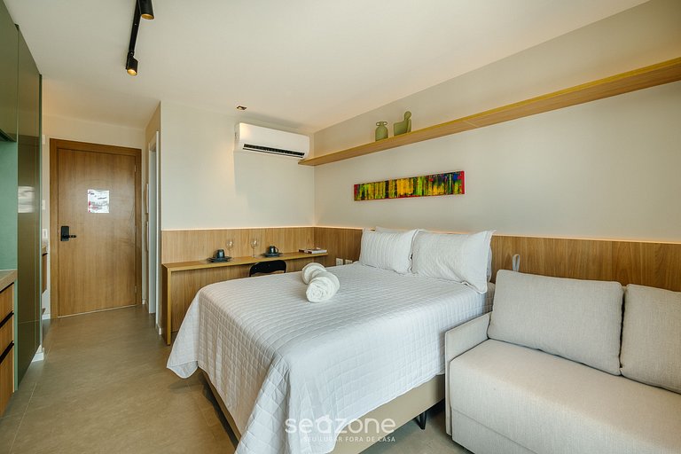 Conforto em Cond. c/ Piscina LIV1605