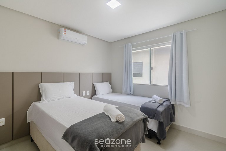 Apto em Cond. c/ Piscina 800m da Praia RFM0035