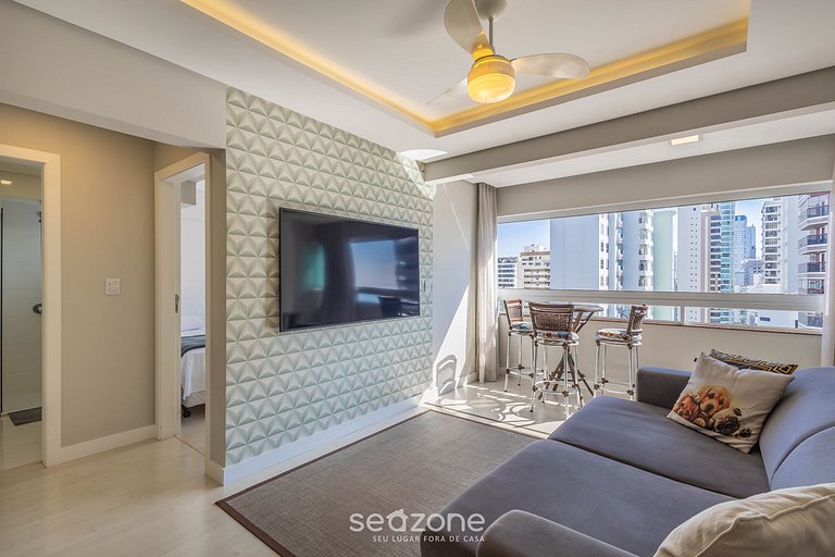 Apto c/ garaje y 2 hab a 60 m de la playa ACO1103