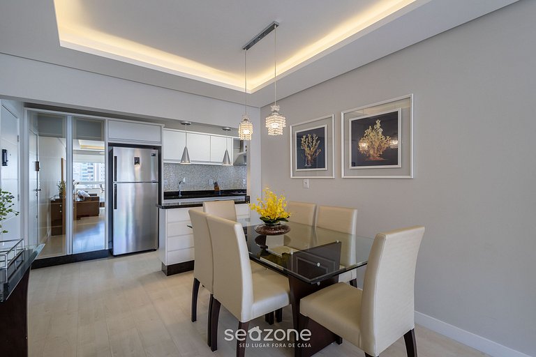 Apto c/ garaje y 2 hab a 60 m de la playa ACO1103