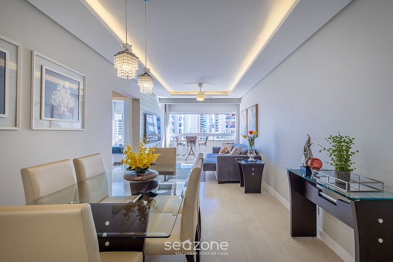 Apto c/ garaje y 2 hab a 60 m de la playa ACO1103