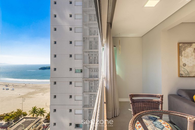 Apto c/ garagem e 2 Quartos a 60m da Praia ACO1103