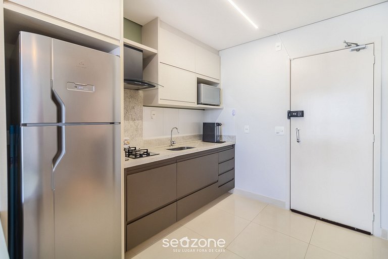 Estudio completo en condominio c/ piscina DNAG1702