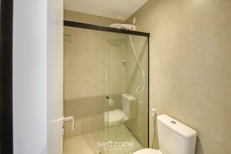 Studio perto da praia em cond. c/ piscina LIV0810