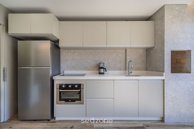 Apto c/ balcón en condo. c/ piscina en BC TSO0311