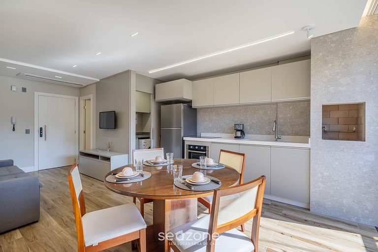 Apto c/ balcón en condo. c/ piscina en BC TSO0311