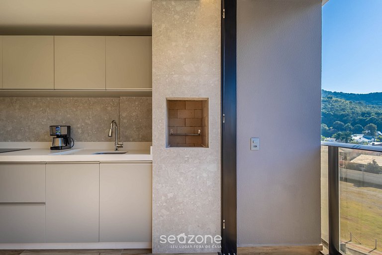 Apto c/ balcón en condo. c/ piscina en BC TSO0311