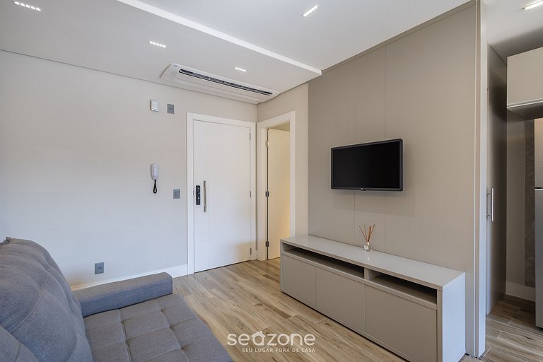 Apto c/varanda em cond. c/ piscina em BC TSO0311