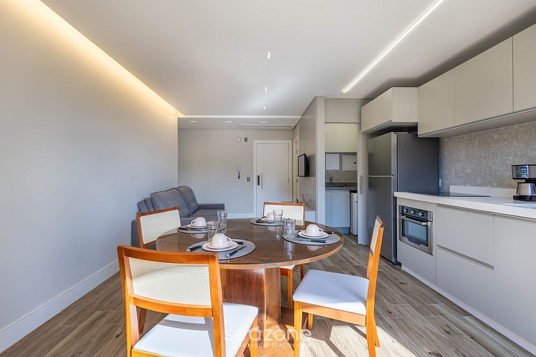 Apto c/ balcón en condo. c/ piscina en BC TSO0311