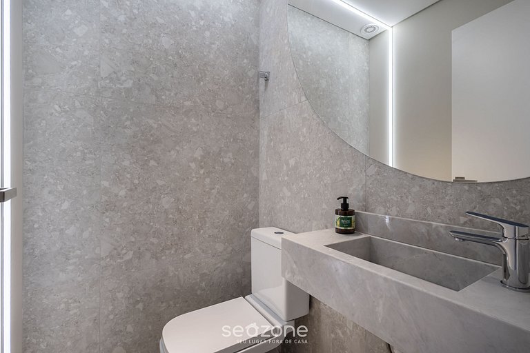 Apto c/ balcón en condo. c/ piscina en BC TSO0311