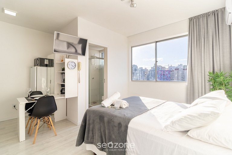 Belo estudio en centro de Florianópolis - EVA1005