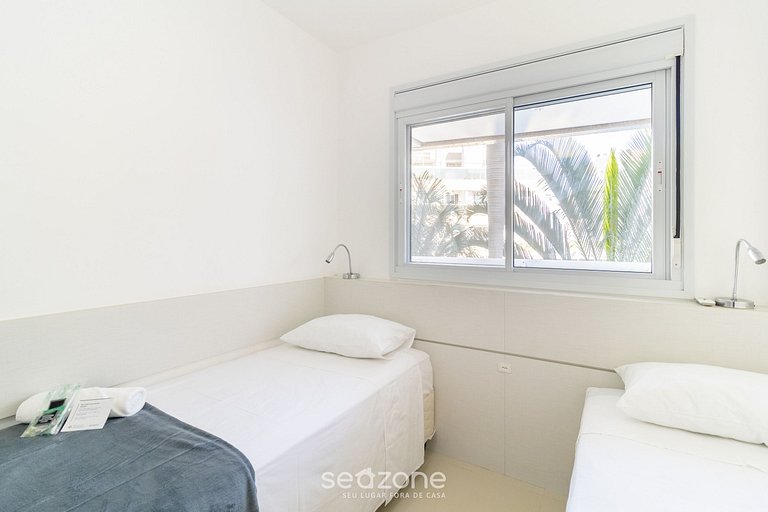 Apto c/ barbacoa en condominio con piscina BRI0102