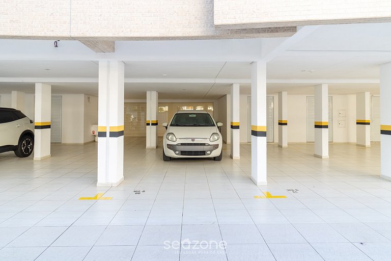 Apto c/ Churrasqueira em Cond. c/ Piscina BRI0102