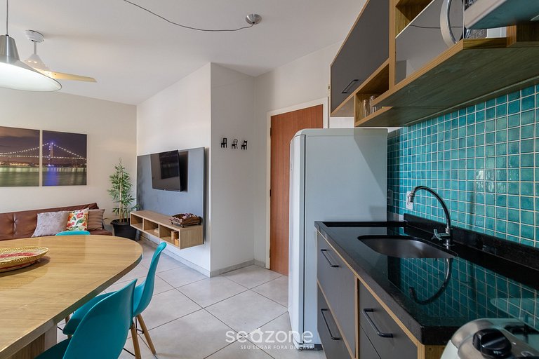 Apto com varanda vista mar GVM133