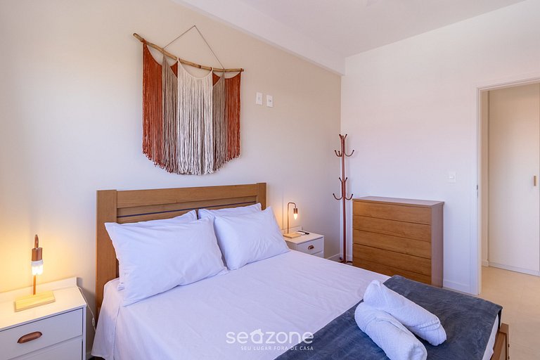 Apto en cond. c/ piscina a pasos del mar - SHR5231