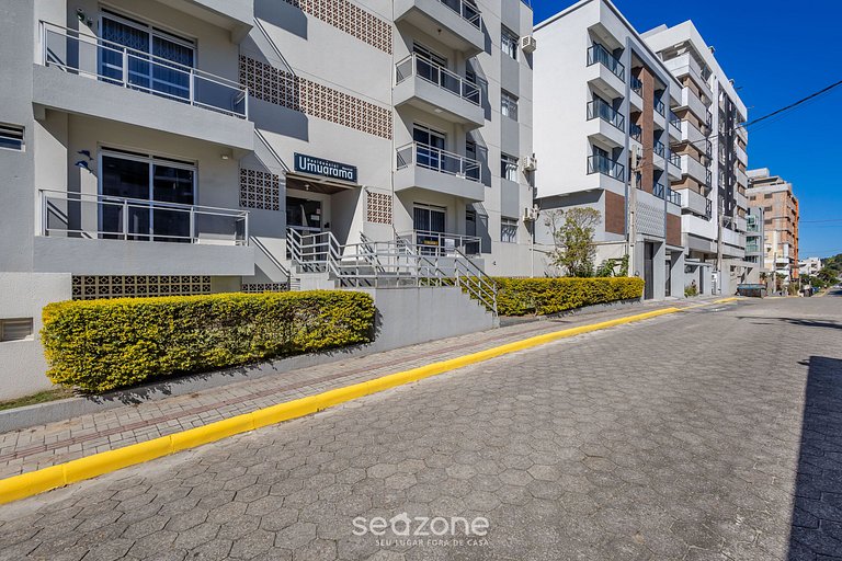 Apto novo a 3 min da praia de Bombas ERU032