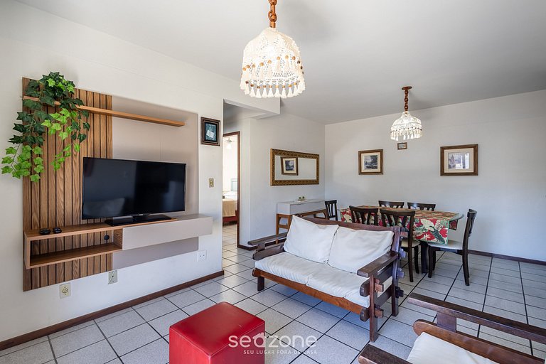 Apto novo a 3 min da praia de Bombas ERU032