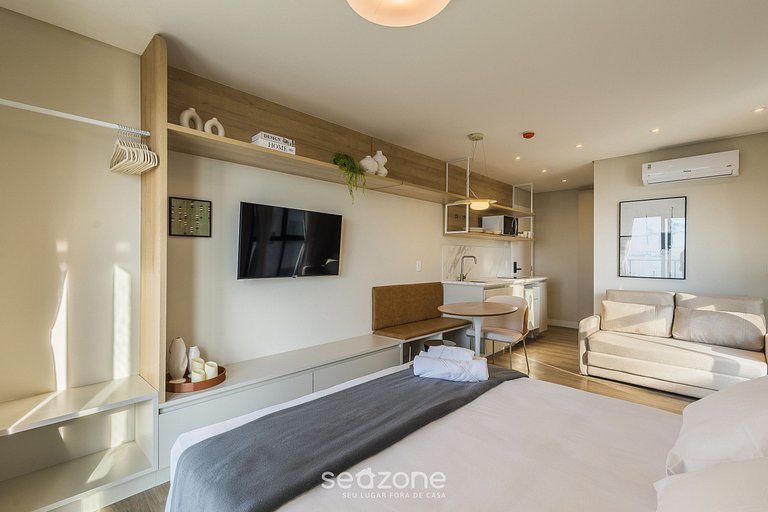 Apto c/ varanda e vista frente mar, Penha PSO0604