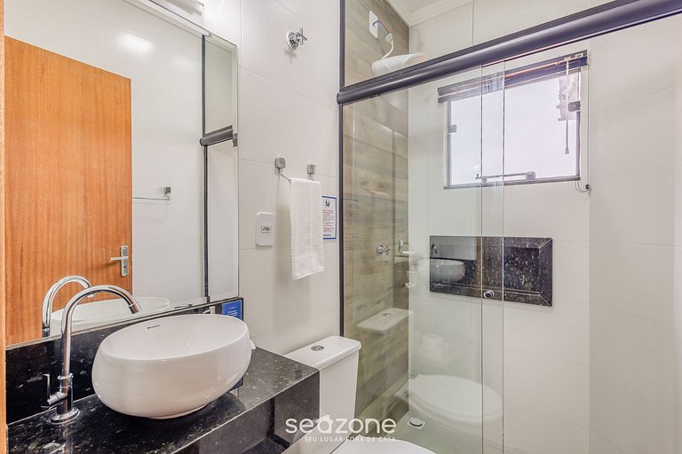 Apto com churrasqueira a 70m da Praia - MTA0201