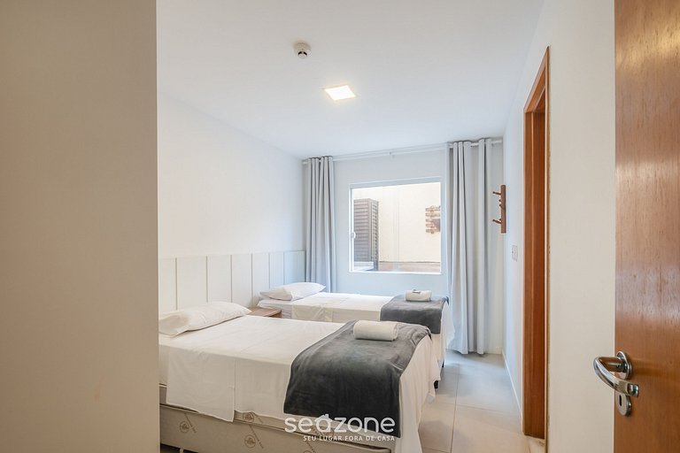 Apto Porto Smeralda Guarajuba c/ varanda - PSMC003