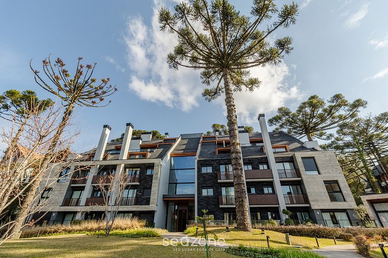 Apto con balcón en el corazón de Gramado - MLU0306