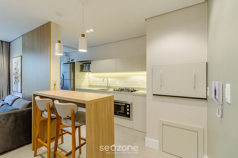 Apto con balcón en el corazón de Gramado - MLU0306