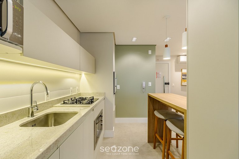 Apto con balcón en el corazón de Gramado - MLU0306