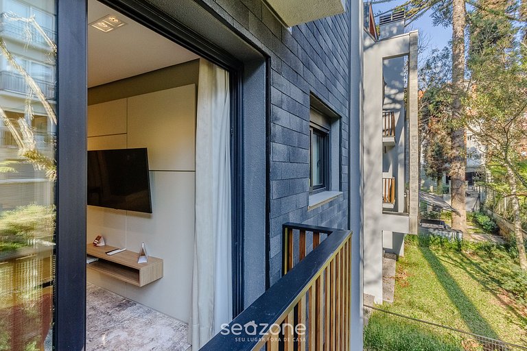 Apto con balcón en el corazón de Gramado - MLU0306