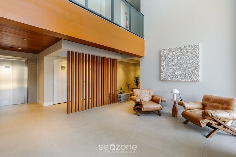 Apto c/ varanda no coração de Gramado - MLU0306