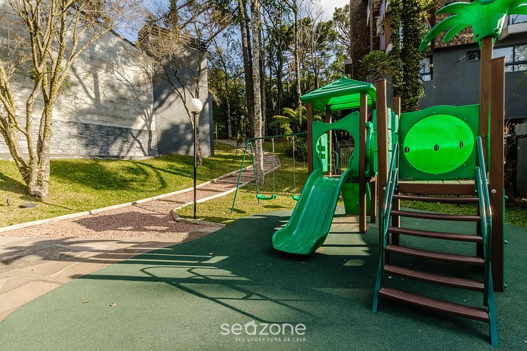 Apto c/ varanda no coração de Gramado - MLU0306