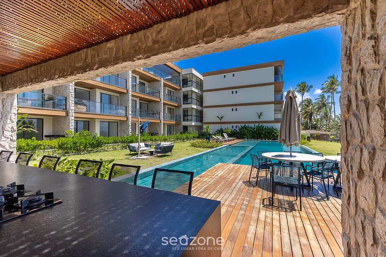 Apto em Cond. c/piscina a passos do Mar - PET0209