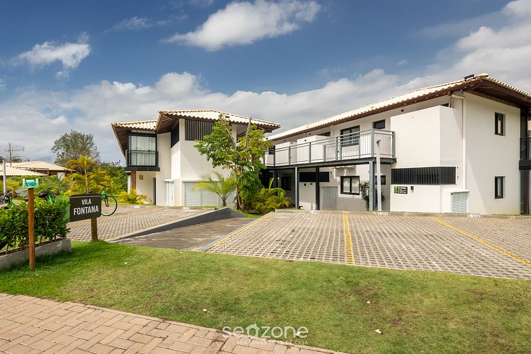 Apto em cond. c/ Piscna na Praia do Forte VLPF0103