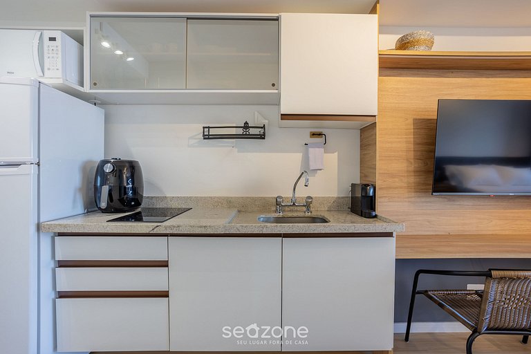 Apto c/ balcón y vista a minutos del metro CTB2405