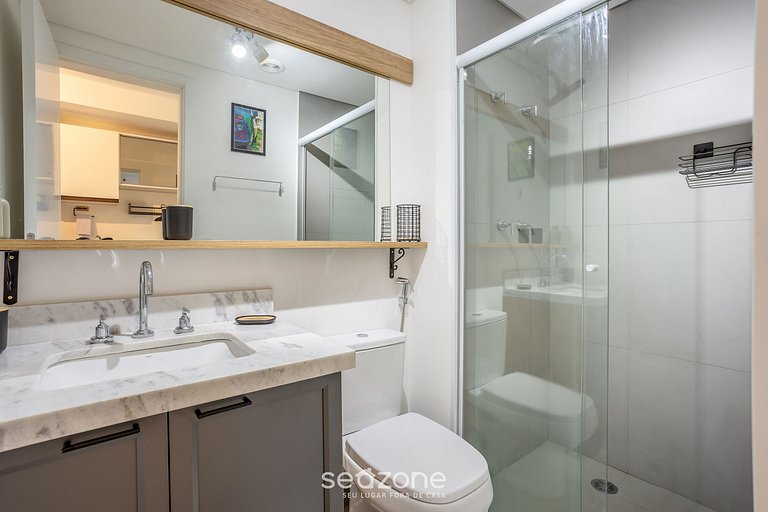 Apto c/ balcón y vista a minutos del metro CTB2405