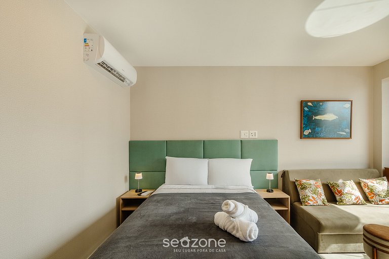 Studio em cond. c/ piscina, proximo ao Mar LIV1007