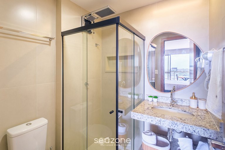 Estadia c/ varanda e vista mar em Itapuã RGF1406